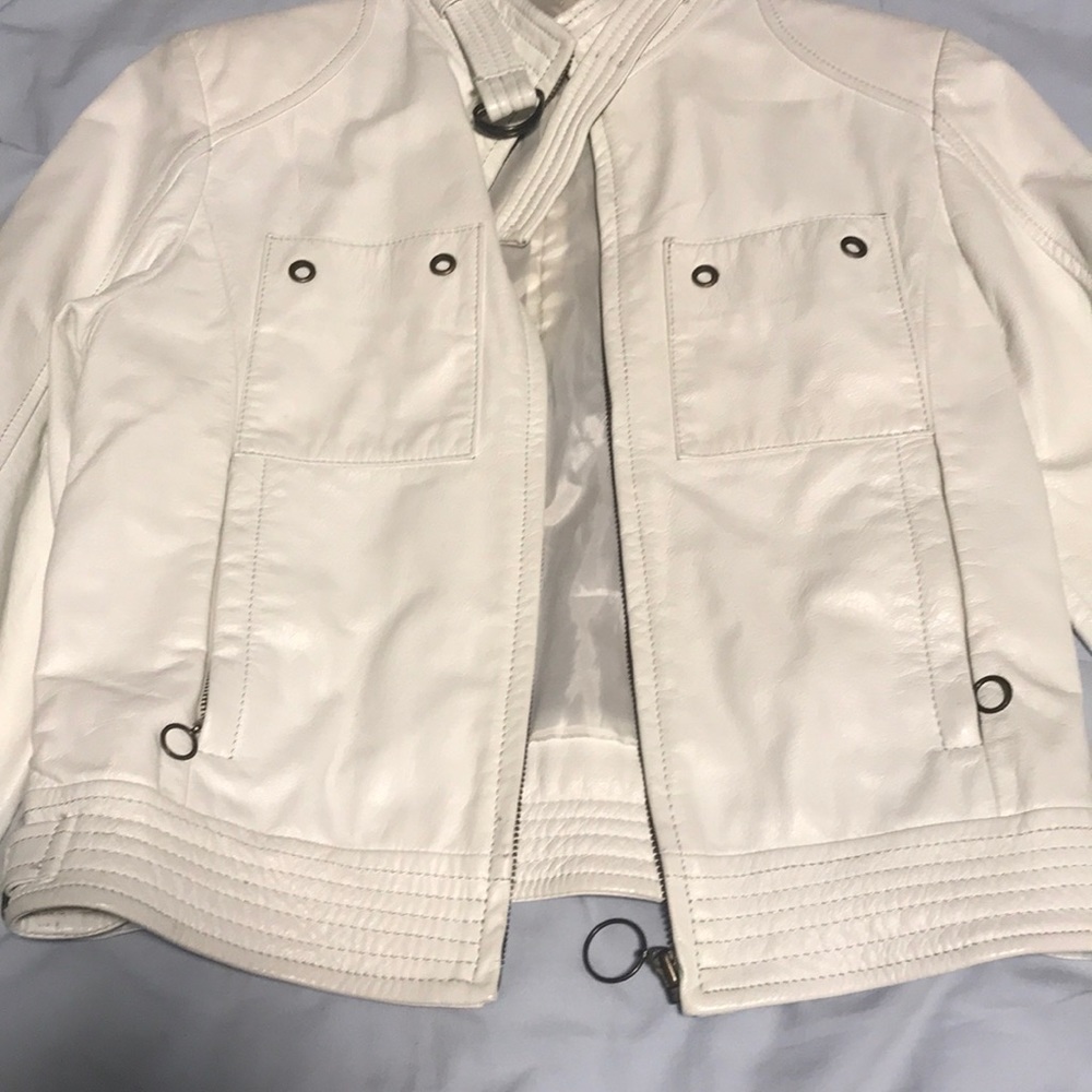 Gorgeous White Leather Jacket Euc - image 2